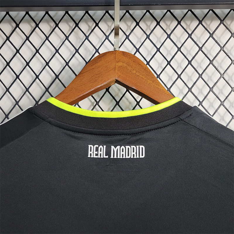 10-11 R 10-11 R MAD away long sleeve 4