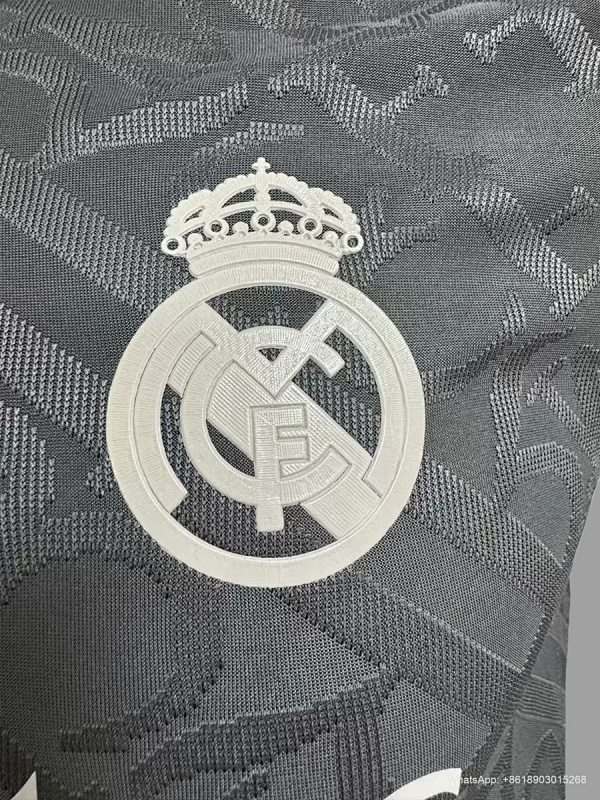 Real Madrid 24/25 Real Madrid third Player 2