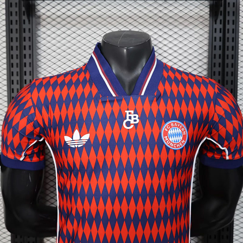 Bayern Munich 25/26 Bayern Munich Special Red Blue Player 9