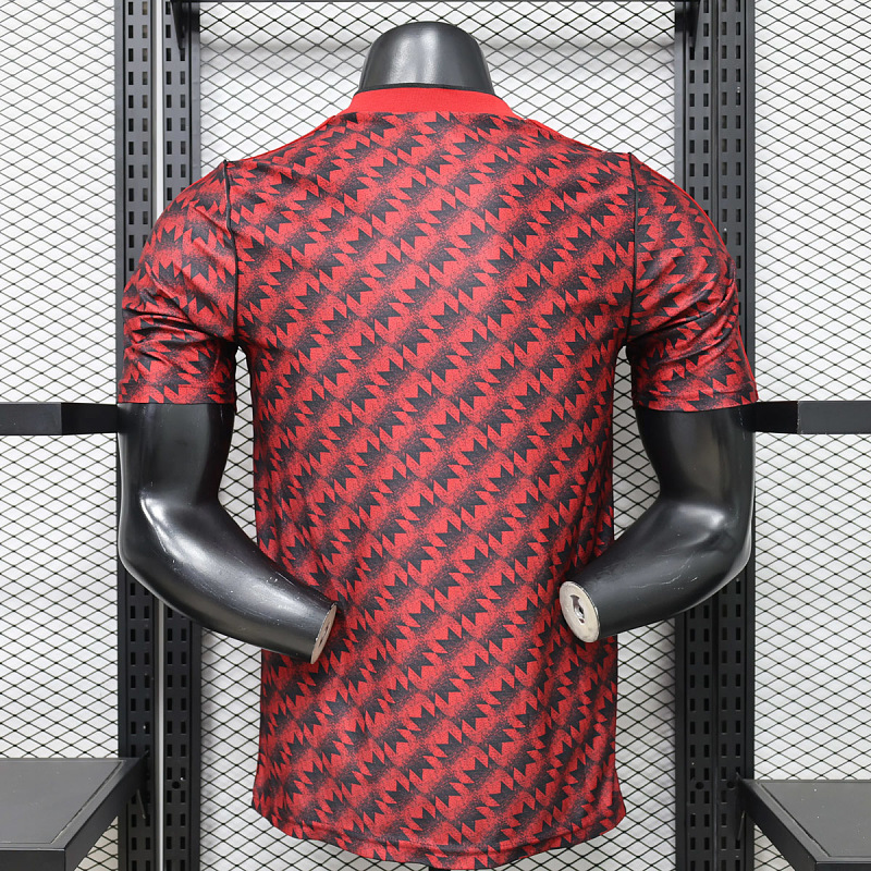 Manchester United 25/26 Manchester United Vintage-Style 90/92 Red Player 7