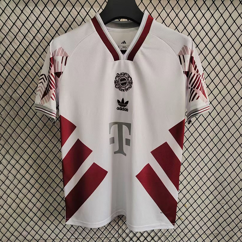 Bayern Munich 25/26 Bayern Munich White Red Special Version