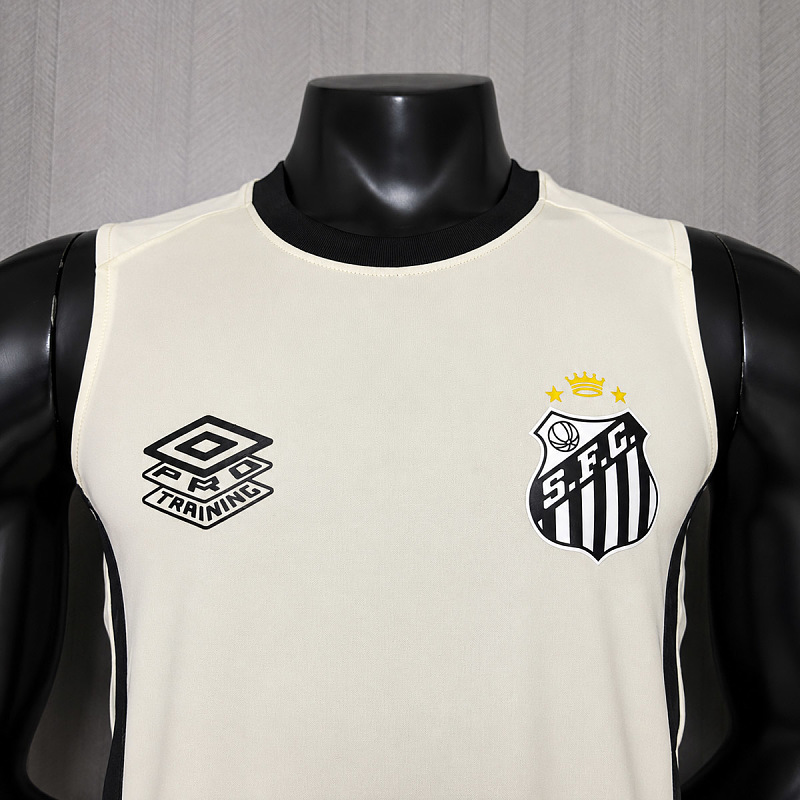 Santos Santos White Vest 4