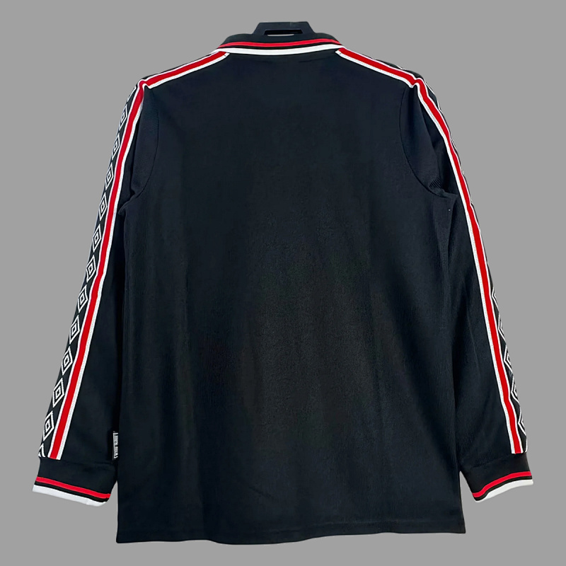 Manchester United 98/99 Manchester United Black Long Sleeve Retro 8