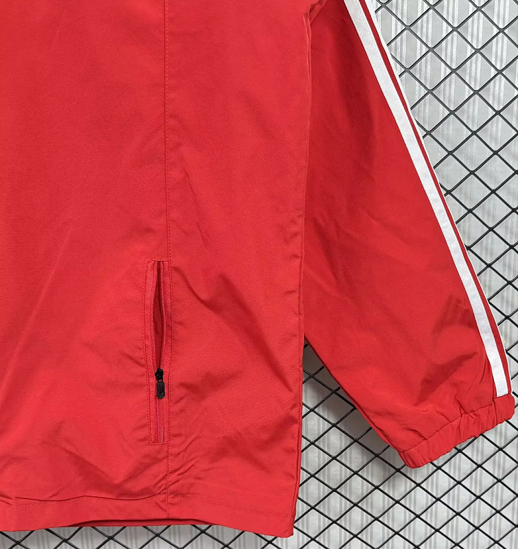 Bayern Munich 14/15 Bayern Munich Home Red Windbreaker 2