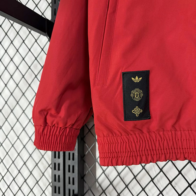 Manchester United Manchester United Cultural Story Reversible Red Black Jacket 4