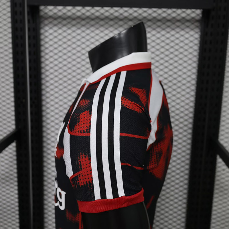 Liverpool 26/27 Liverpool Phoenix Special Player 2