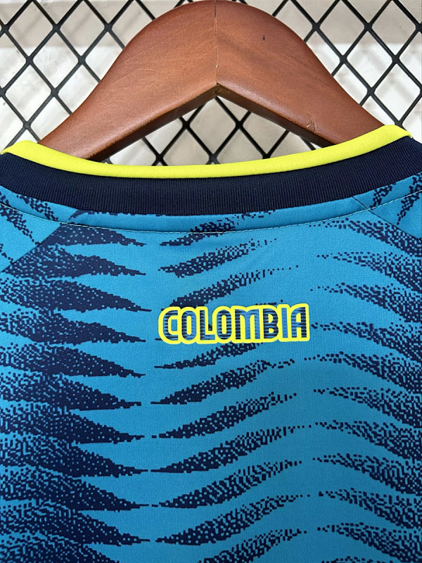 Colombia Colombia Away 5
