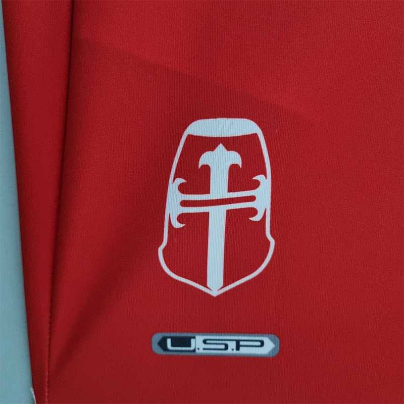 La Católica La Católica away 3