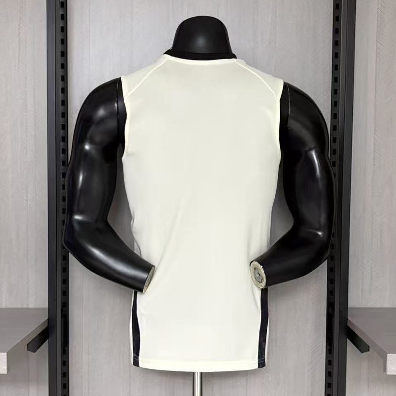 Santos Santos White Vest 9
