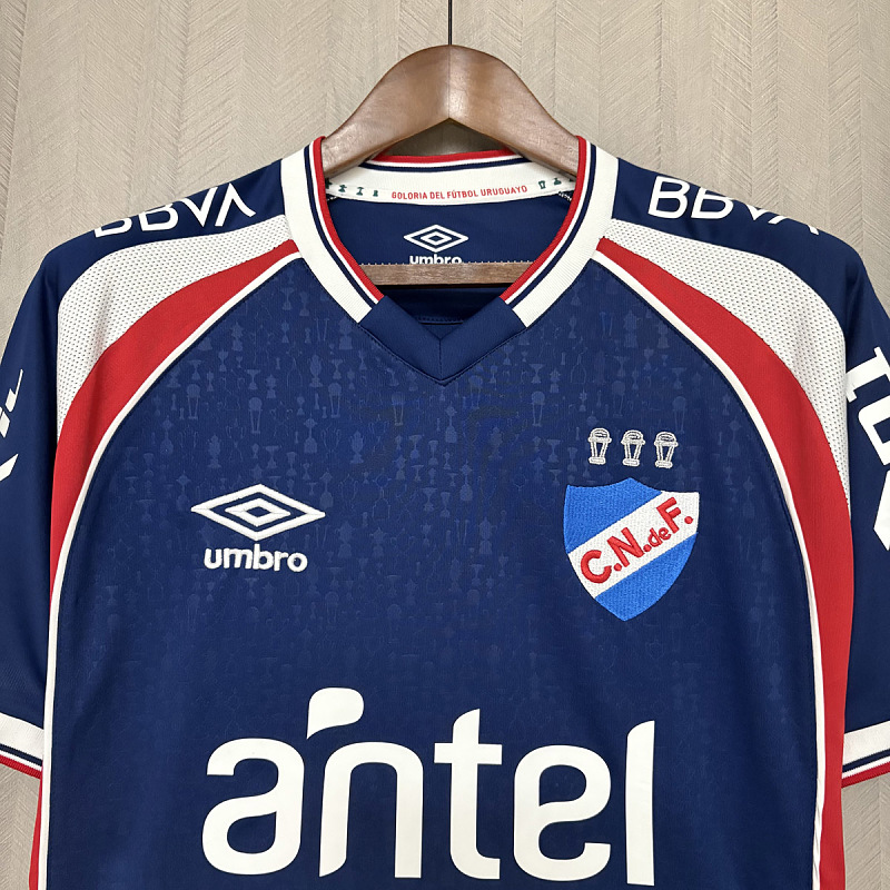 Club Nacional Club Nacional Goalkeeper 3 2