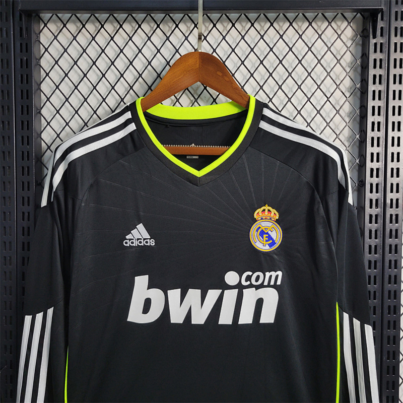 10-11 R 10-11 R MAD away long sleeve 2