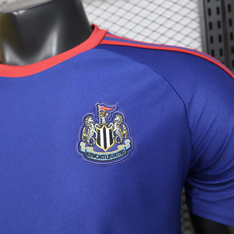 Newcastle 25/26 Newcastle United Originals Blue Trefoil 6