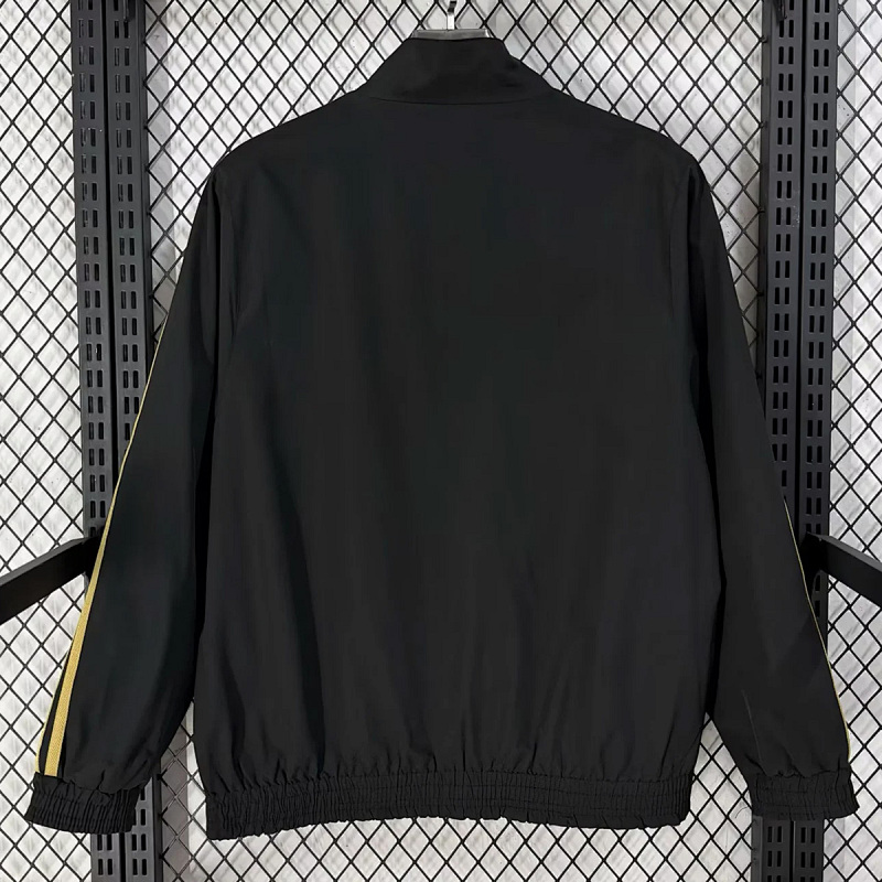Manchester United Manchester United Cultural Story Reversible Red Black Jacket 2