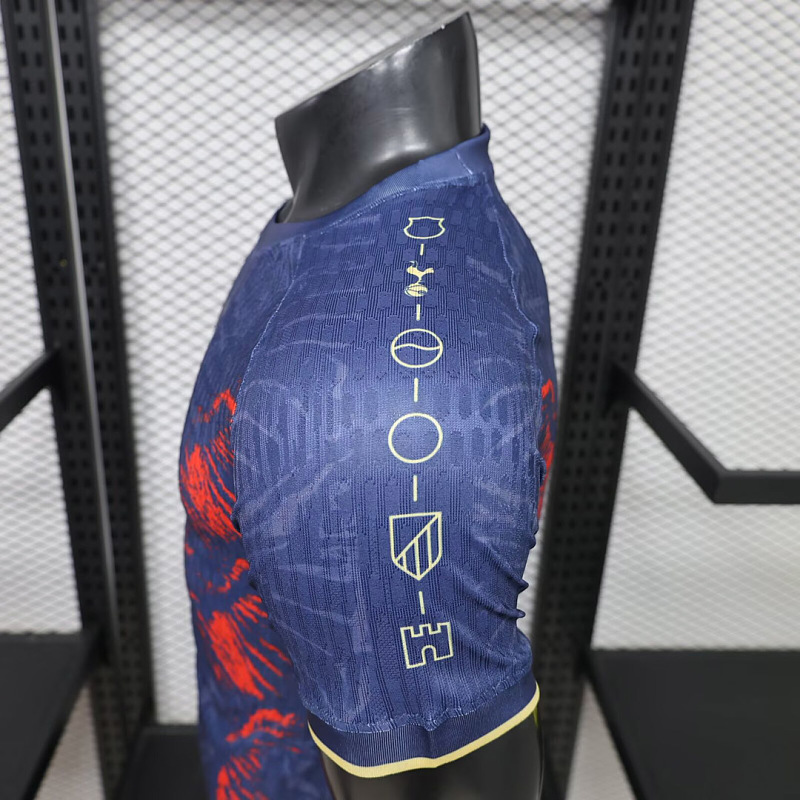 PSG 26/27 Paris Saint-Germain Special Concept Eiffel Tower Player Blue 4