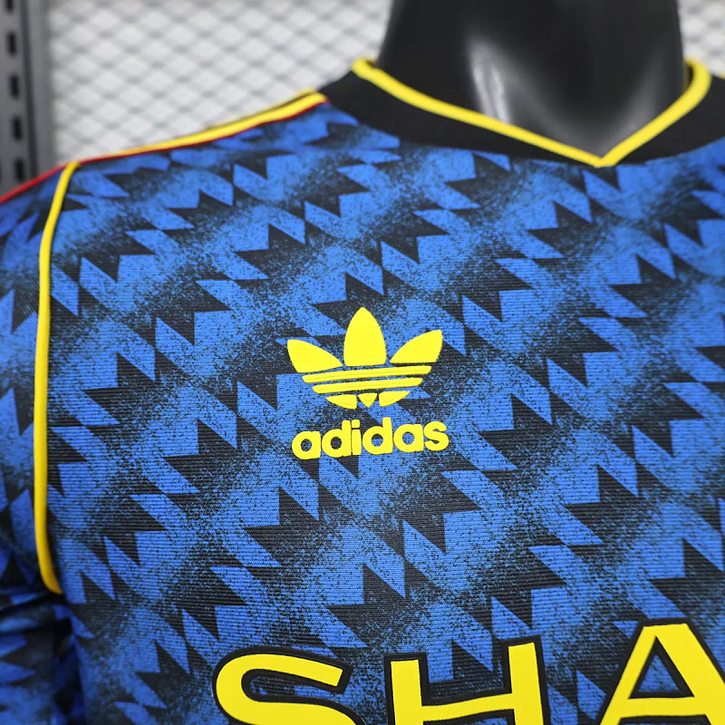 Manchester United 25/26 Manchester United Vintage-Style 90/92 Dark Blue Player 3