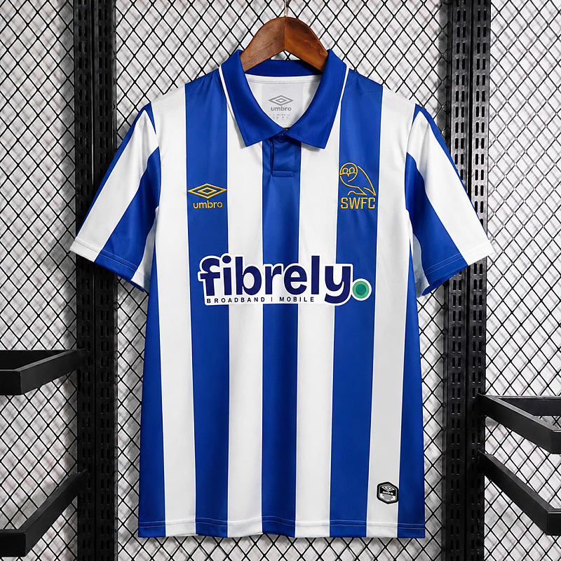 Sheffield Wednesday 26/27 Sheffield Wednesday Home