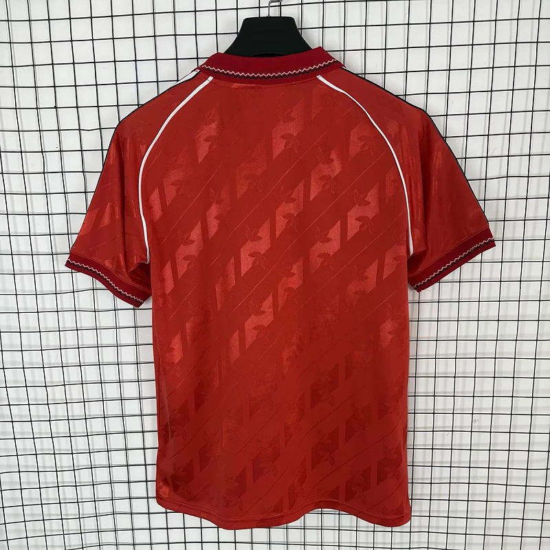 Manchester United 25/26 Manchester United Retro 90s Red 2