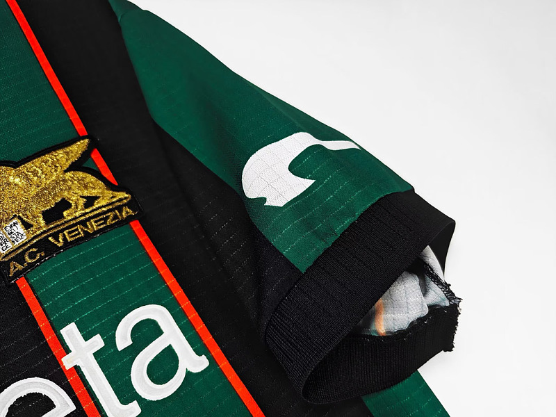 Venezia 2 99/00 Venezia Home 2 Retro 7