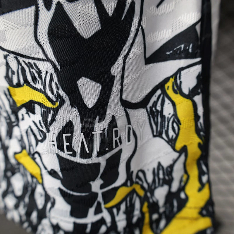 Real Madrid 25/26 Real Madrid Avengers Player Pre-Match Jersey 8