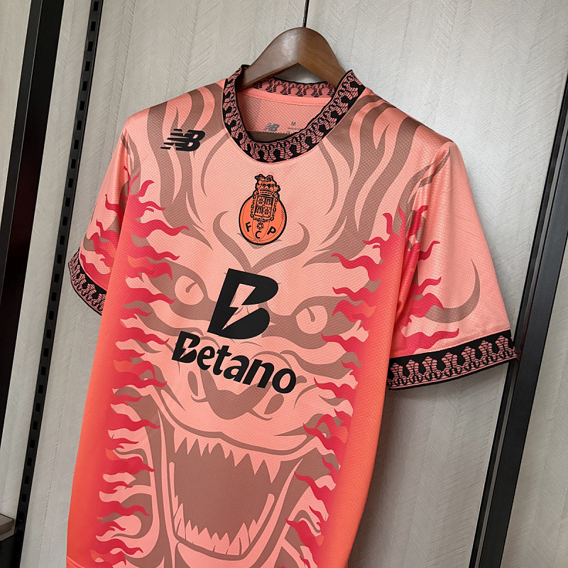 Porto 25/26 Porto Special Version Pink 4