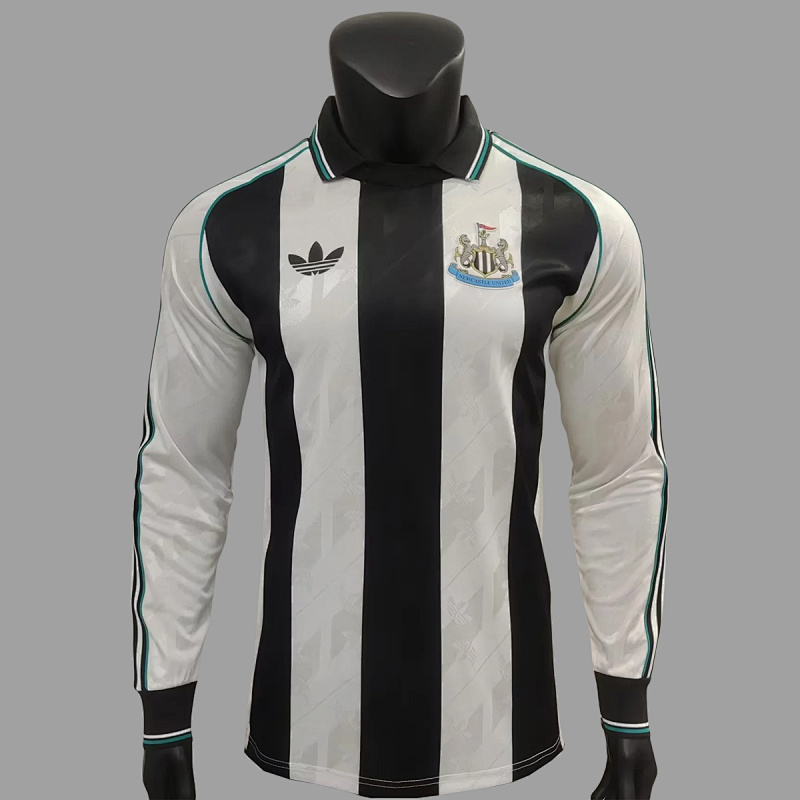 Newcastle 24/25 Newcastle United Originals Version Long Sleeve