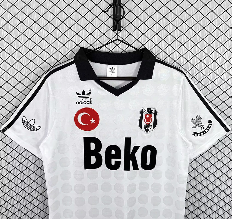 Besiktas Soccer 90/91 Besiktas Home 3