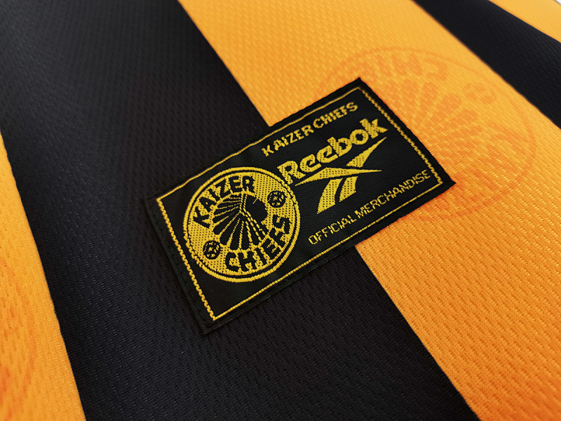 Kaizer Chiefs 98/99 Kaizer Chiefs Home Retro 4