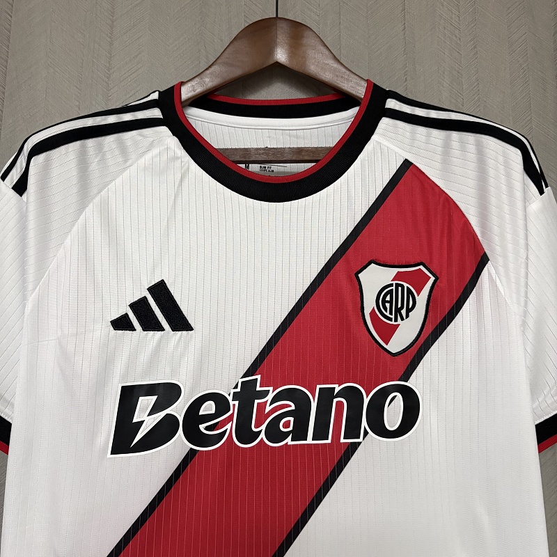 River Plate River Plate Home 5