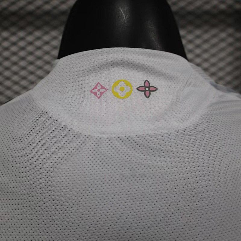 Real Madrid 25/26 Real Madrid x Louis Vuitton Special Player Silver 2