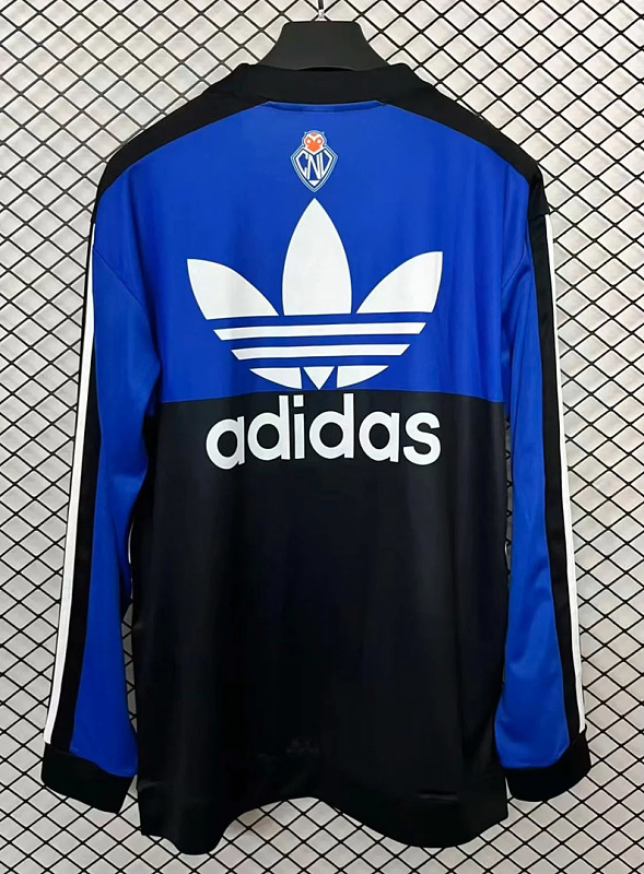 Universidad DE Universidad DE Chile Blue Black Retro Sweatshirt 4