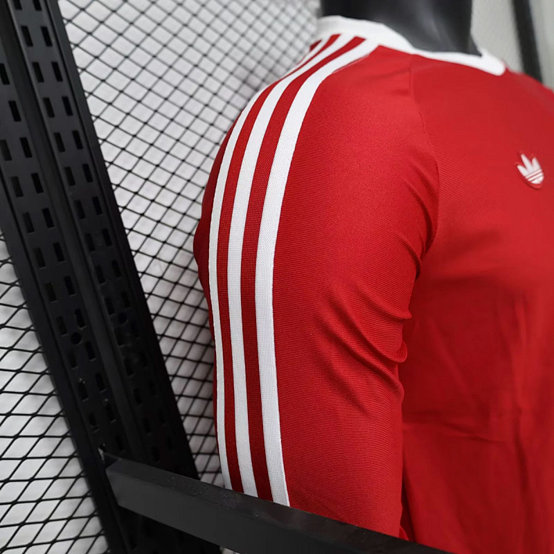 Manchester United 26/27 Manchester United x Adidas Originals Red Long Sleeve 5