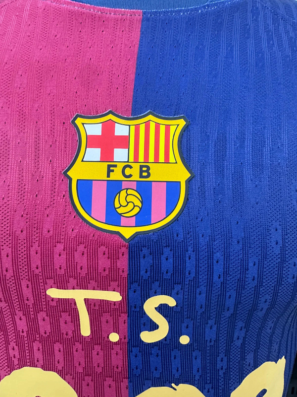 Barcelona 24/25 Barcelona x Taylor Swift Special Version Player 8