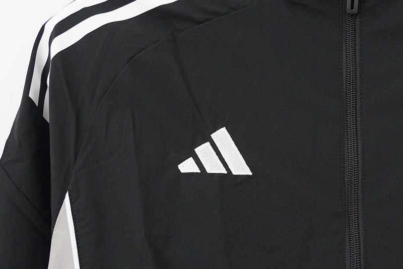 Newcastle 25/26 Newcastle United Black Windbreaker 5