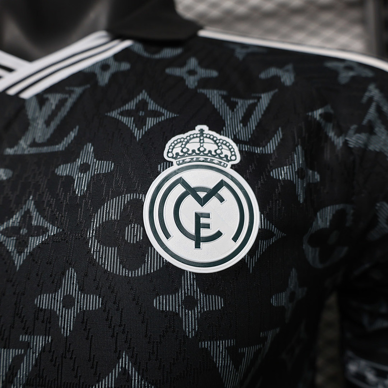 Real Madrid 25/26 Real Madrid x Louis Vuitton Special Edition Player Black 4