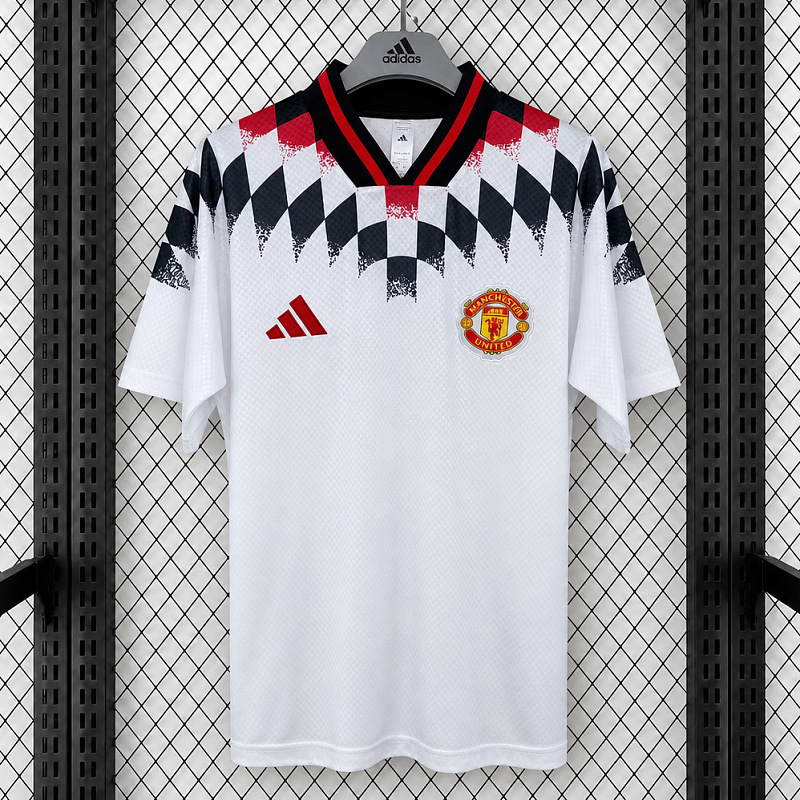 Manchester United 26/27 Manchester United 1994 Inspired Geometric White