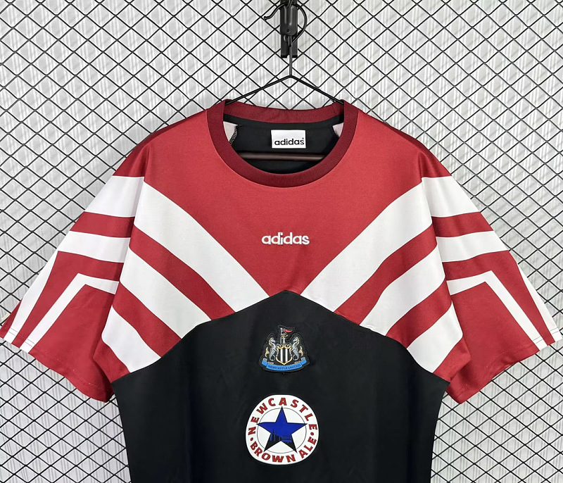Newcastle 95/96 Newcastle United Black Red White Training Jersey 3