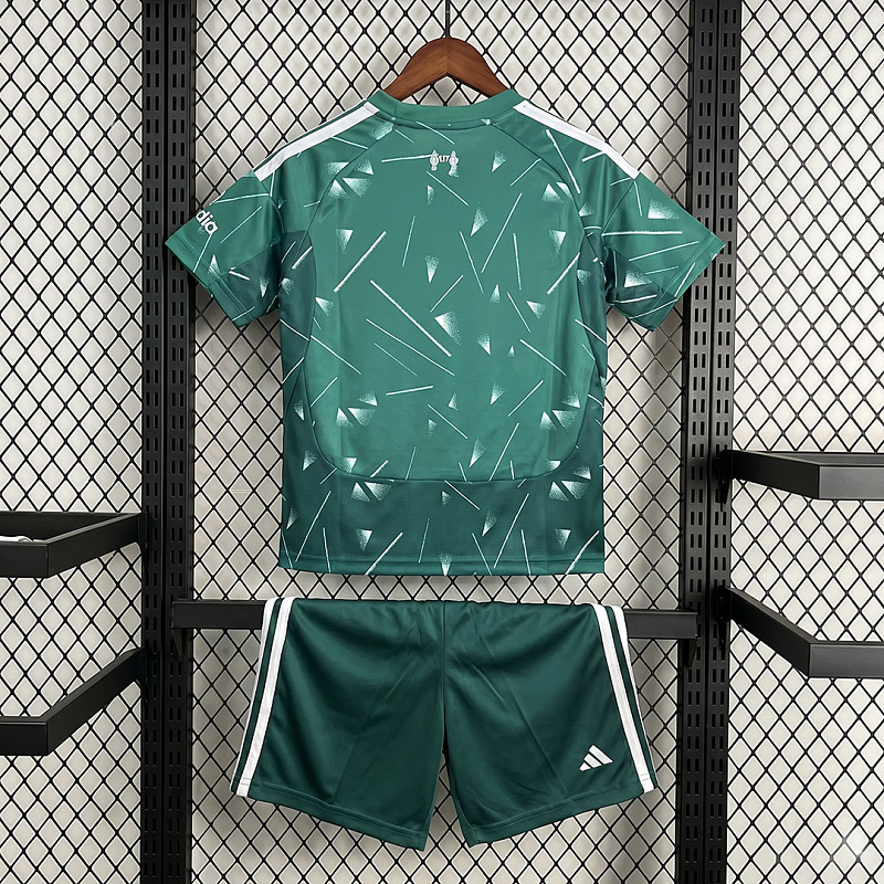 Liverpool 26/27 Liverpool Goalkeeper Kids Size 16-28 2