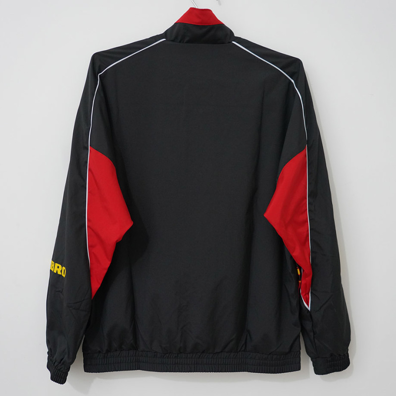 Manchester United 96/97 Manchester United Red Black Windbreaker 12