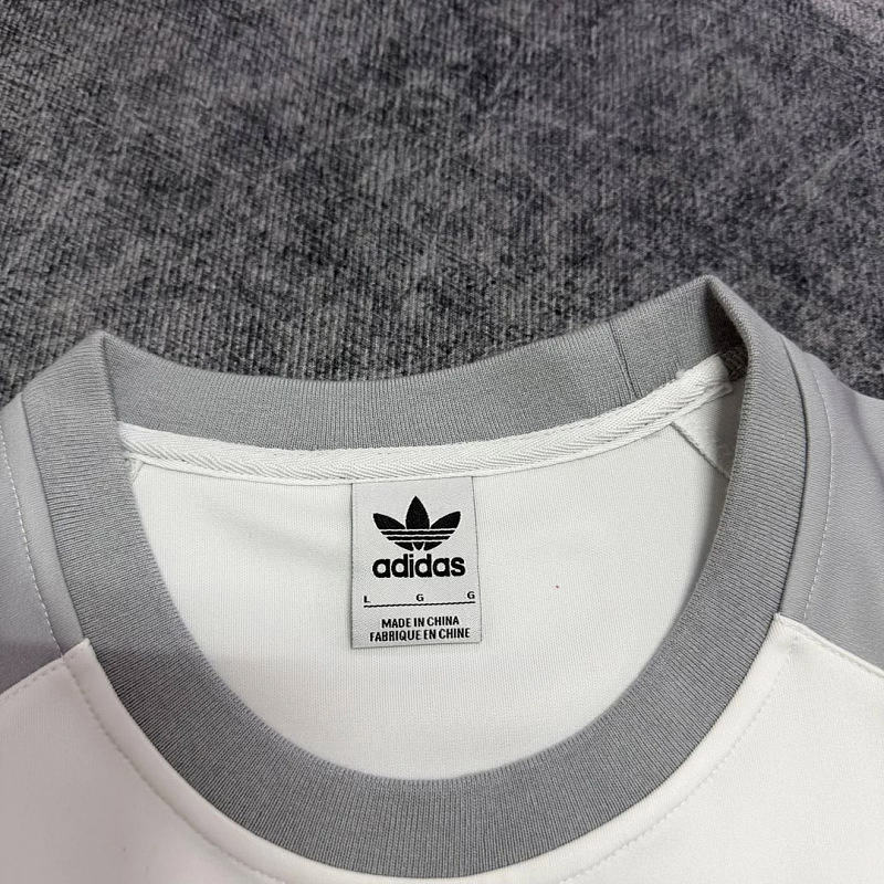 Real Madrid 26/27 Real Madrid Trefoil Retro Inspired White Grey Navy Short Sleeve Sweatshirt 2