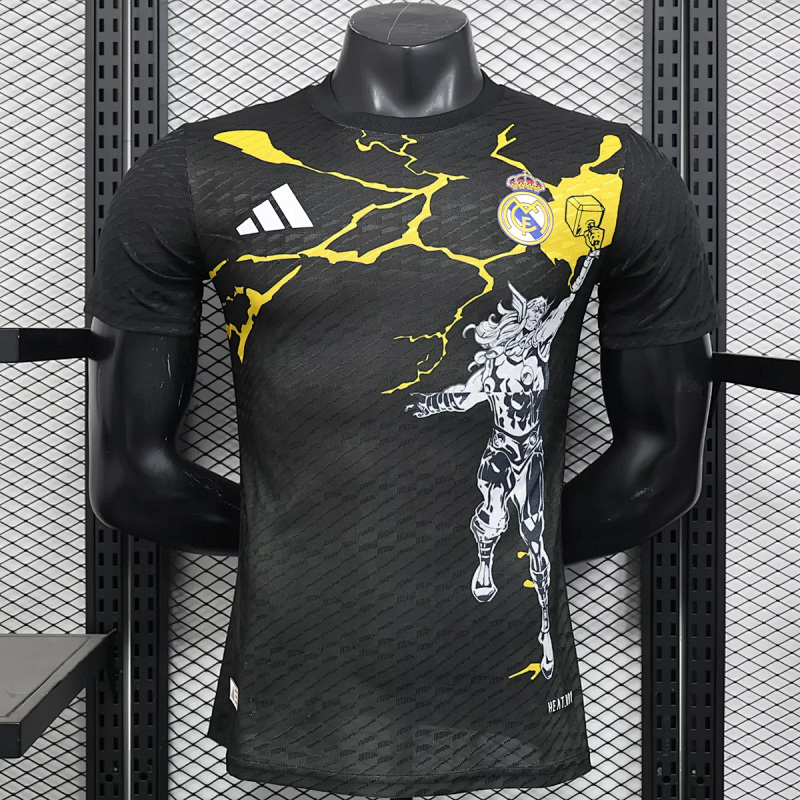 Real Madrid 25/26 Real Madrid Avengers Player T-Shirt