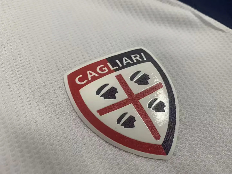 Cagliari 26/27 Cagliari Away 3