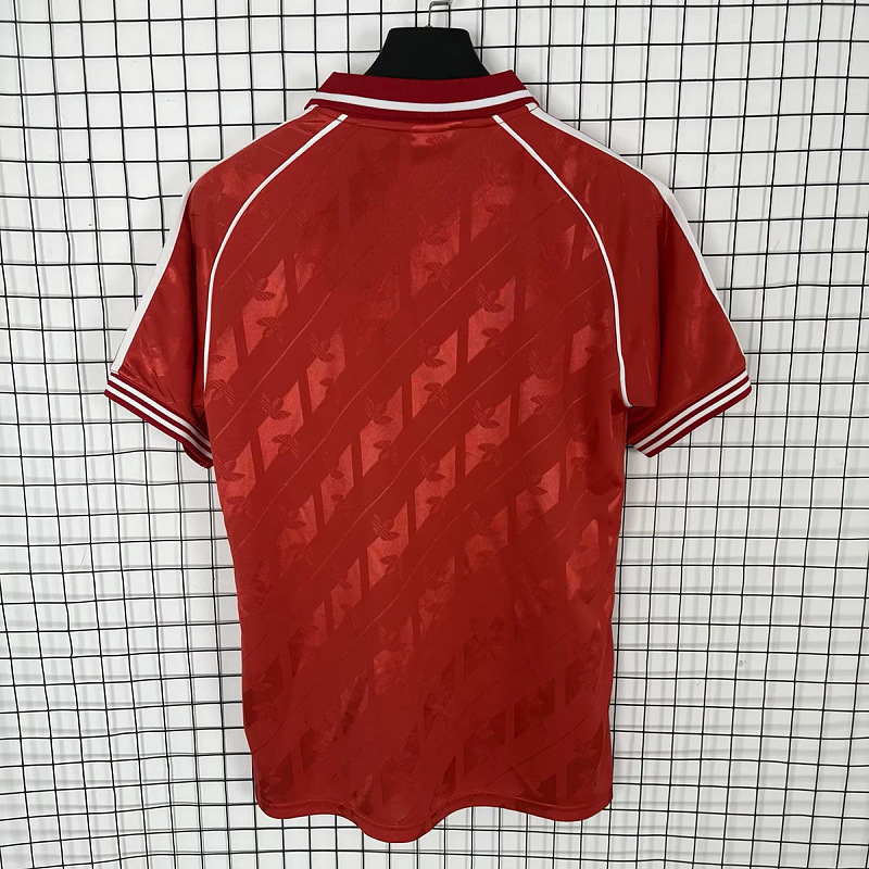 Liverpool 25/26 Liverpool Retro 90s Red 2