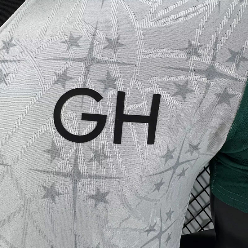 Nazionale Ghana Coat Of Arms White Player 4