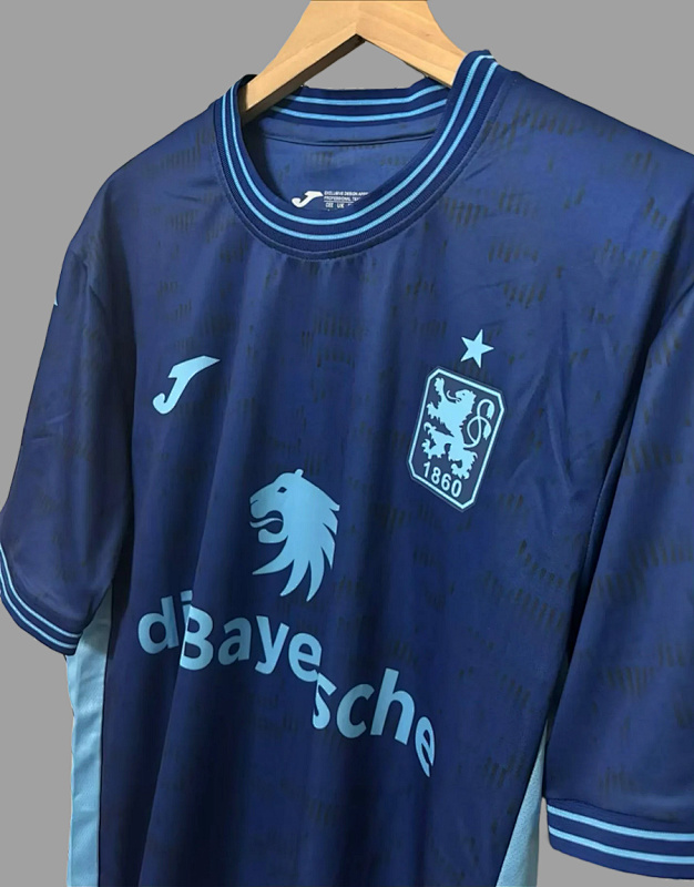 1860 Munchen 25/26 1860 Munchen Away 2