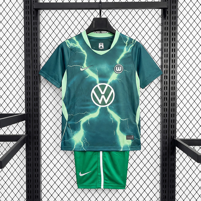 Wolfsburg 26/27 Wolfsburg Home Kids