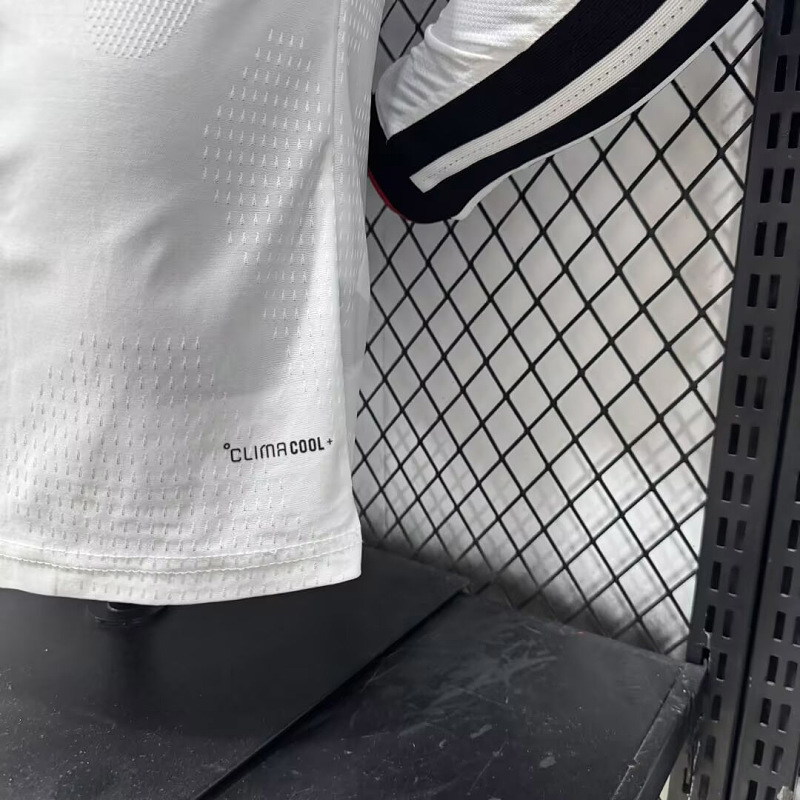 River Plate River Plate Home Long Sleeve Player 11