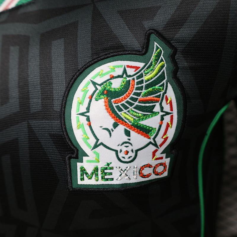 Messico Mexico x Someone Somewhere Lifestyle Black Player 7