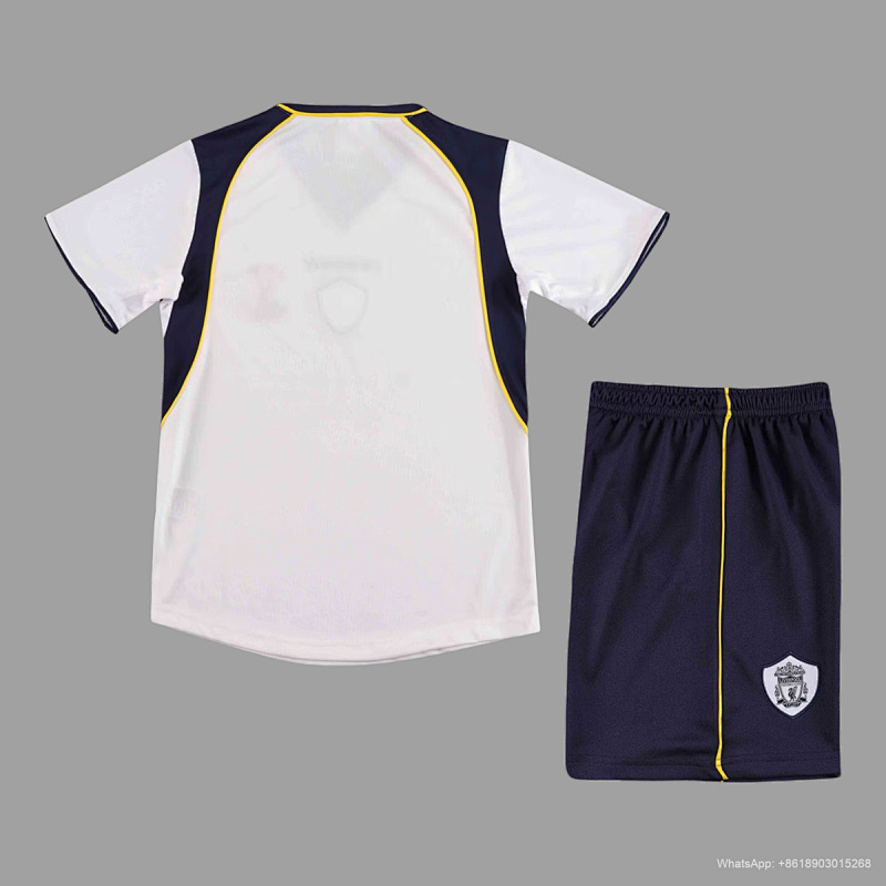Liverpool 01/02 Liverpool away White Kids Retro Size 16-28 2