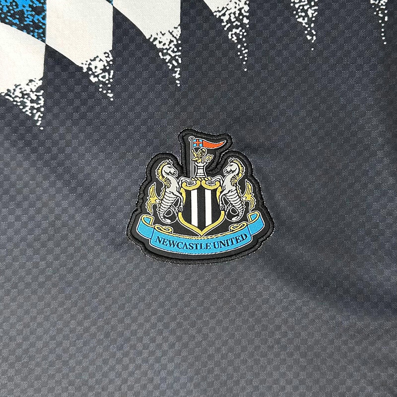 Newcastle 26/27 Newcastle United 1994 Inspired Geometric 2