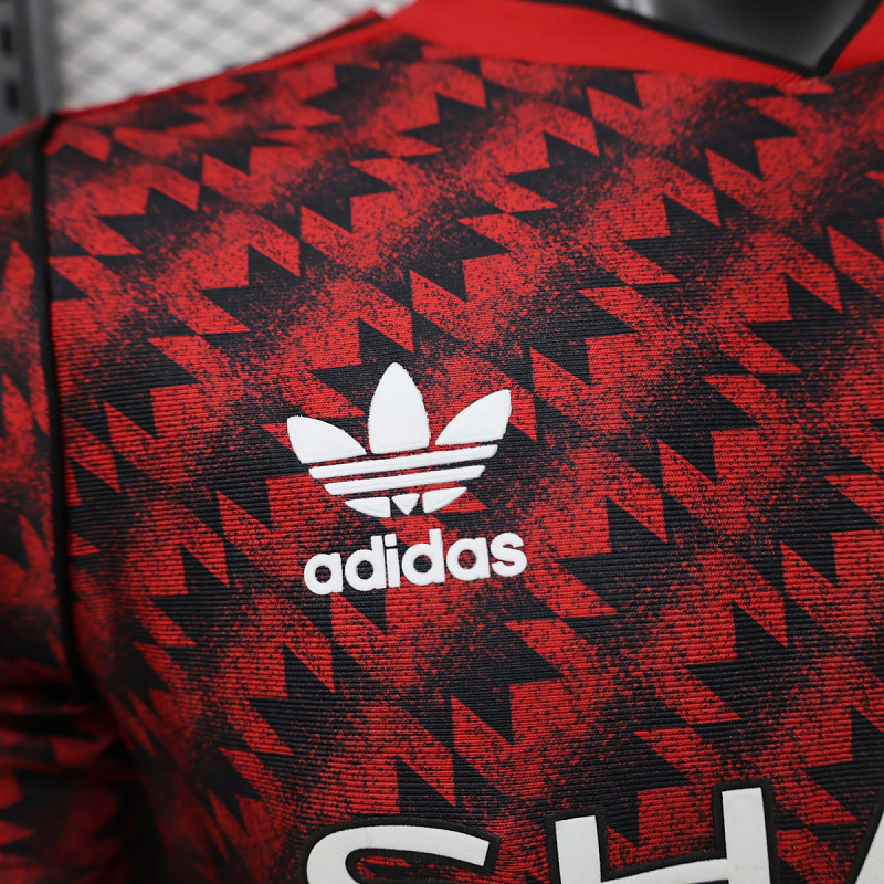 Manchester United 25/26 Manchester United Vintage-Style 90/92 Red Player 5